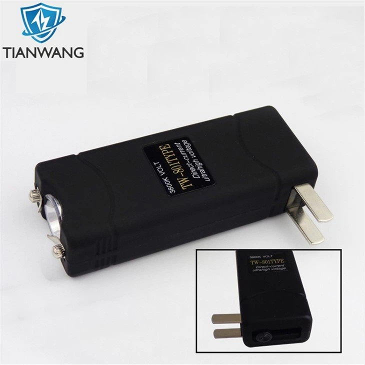 stun gun with flashlight